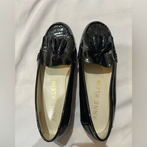 Women’s Anne Klein loafers size 7M